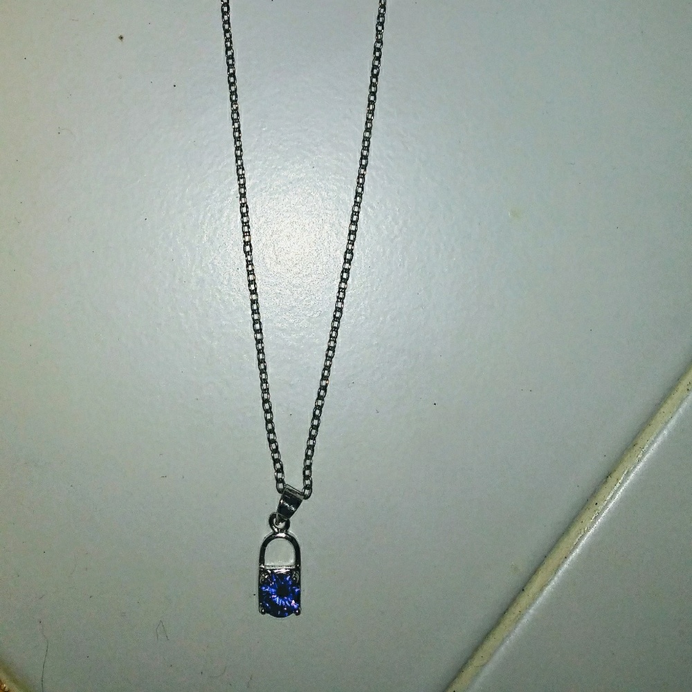 Purple jewel necklace
